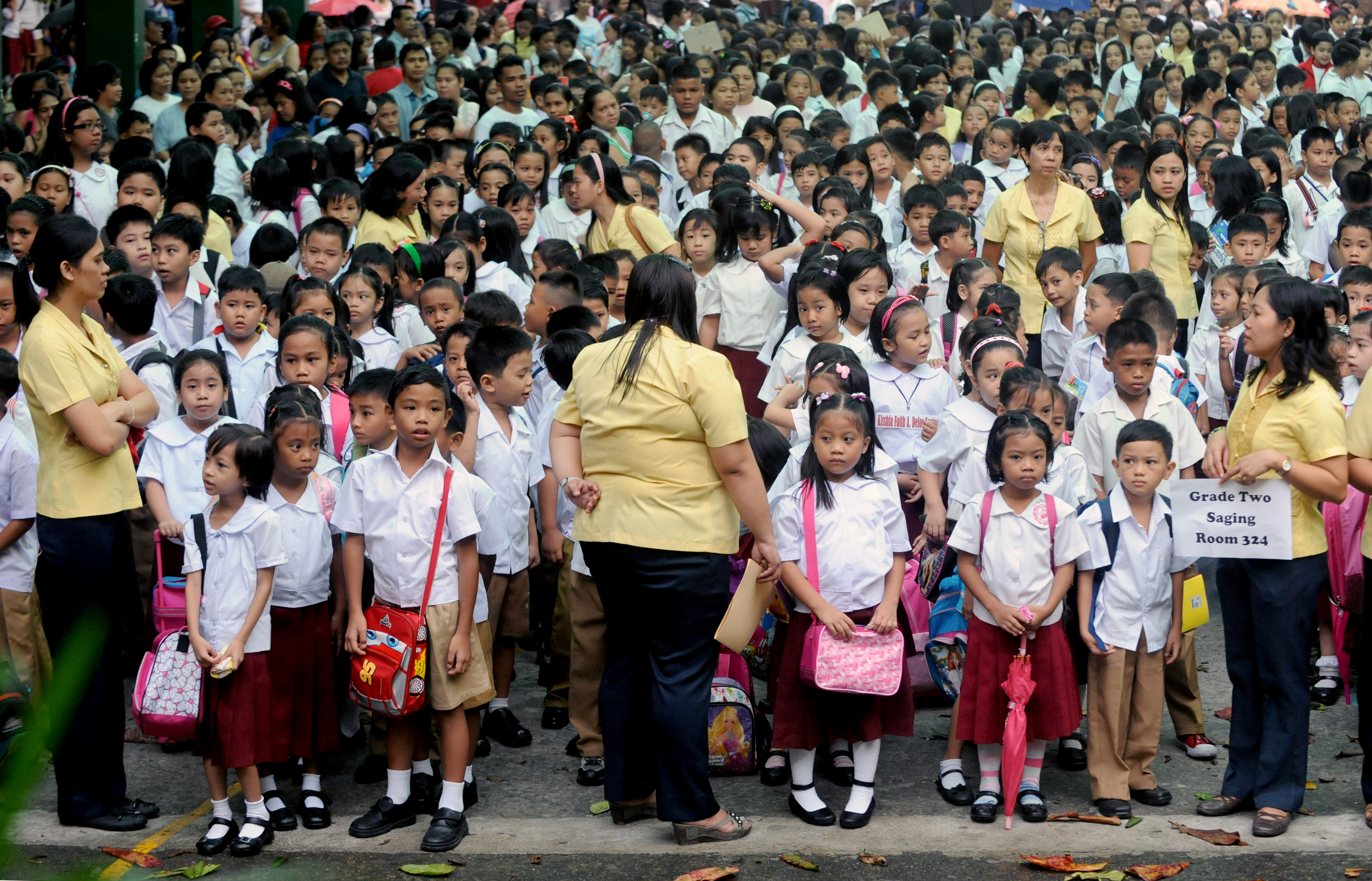 philippine-teachers-to-duterte-raise-pay-as-promised