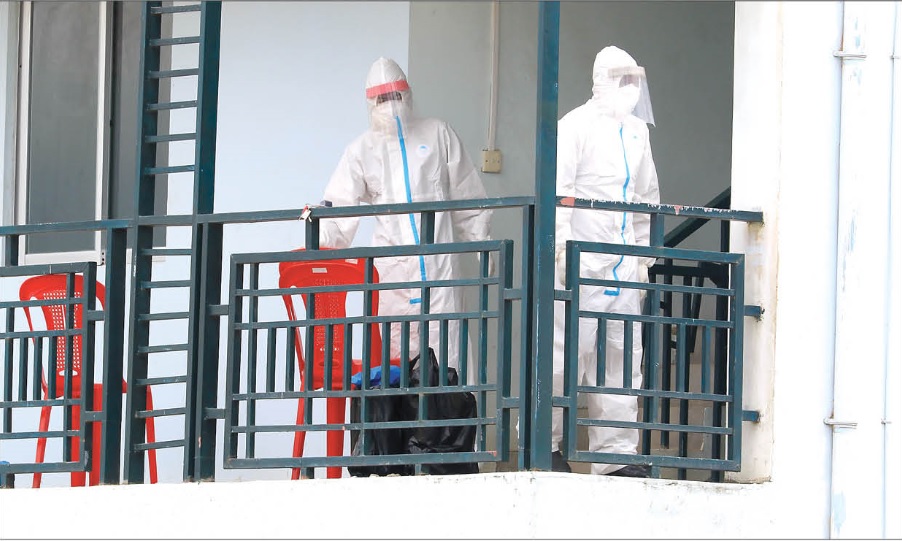 17 people returned with a relief flight infect with COVID-19