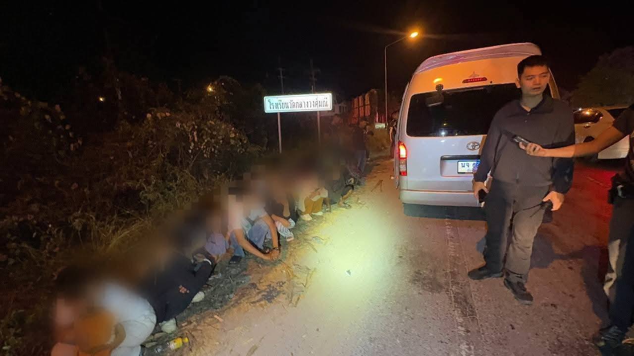 26 Myanmar nationals arrested in Thailand while being transported in three vehicles