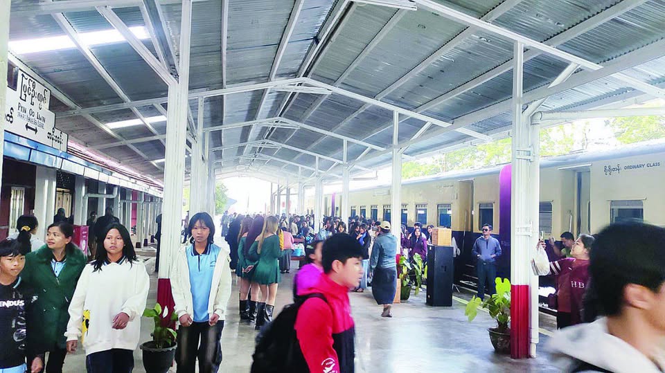 Sightseeing train routes on PyinOoLwin–Goteik, Kalaw–Shwenyaung and Taunggyi–Pawmu sectors attract many passengers in February