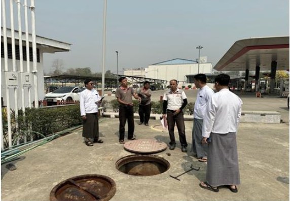 Authorities warn fuel stations of closure for violating rules by...