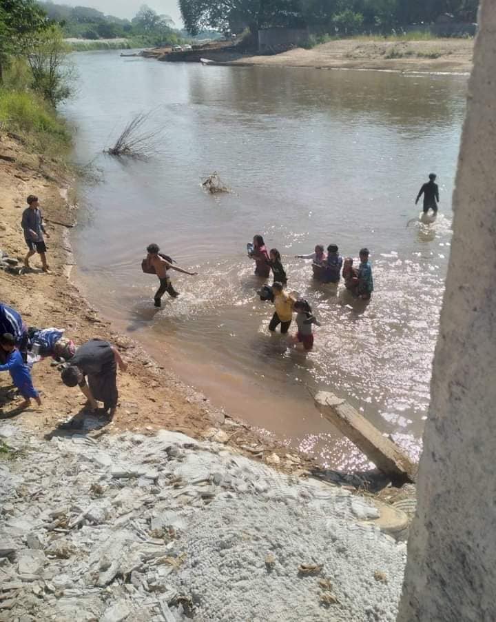 Continuous fighting near Lay Kay Kaw forces over 4,000 locals to...
