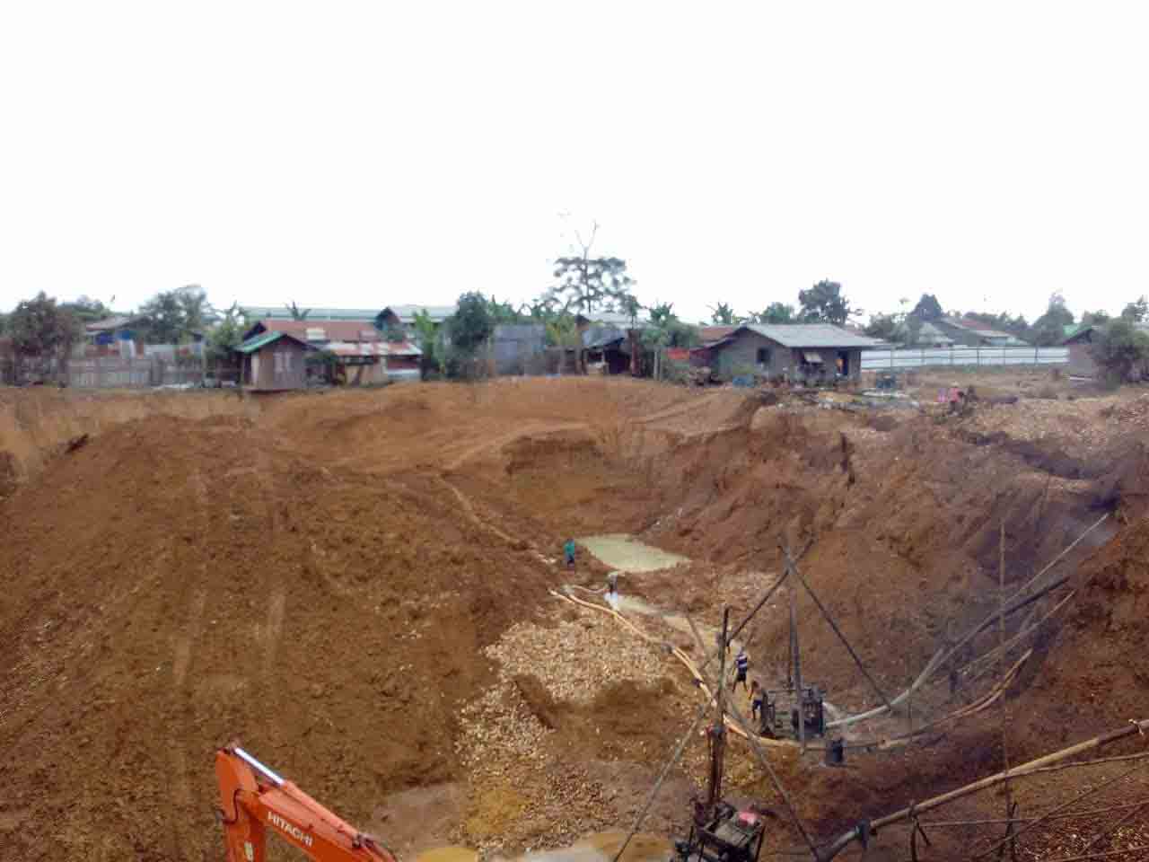 Illegal gold digging in Shwetwin village in Homalin | Eleven Media ...