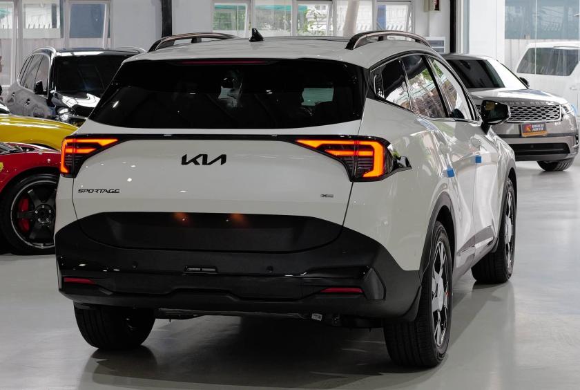 Market prices of some SKD vehicles about K200 million to K300 million higher than factory...