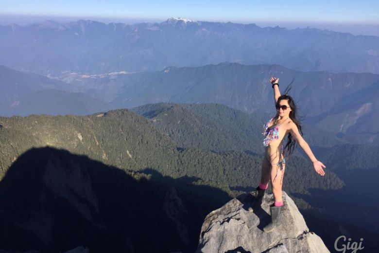 Taiwan's 'Bikini Climber' social media star dies after ravine fall Eleven