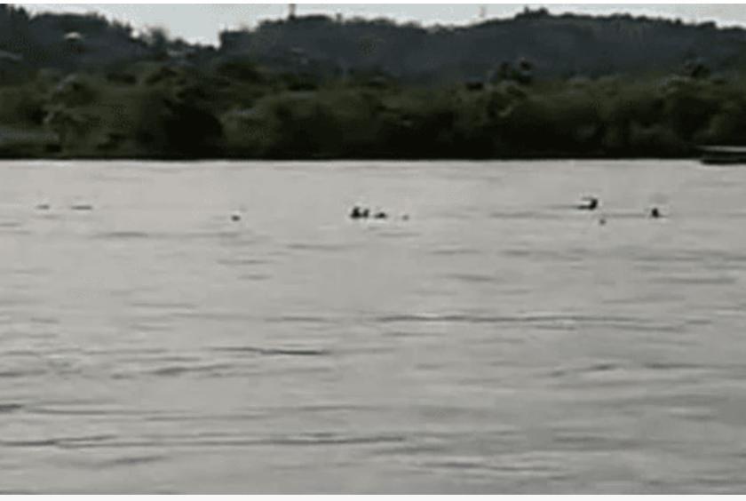 20 Myanmar nationals missing after boat sinks in Mekong River near ...