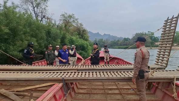Two iron barges seized by Thai Authorities on Thai side of Thaungyin River border
