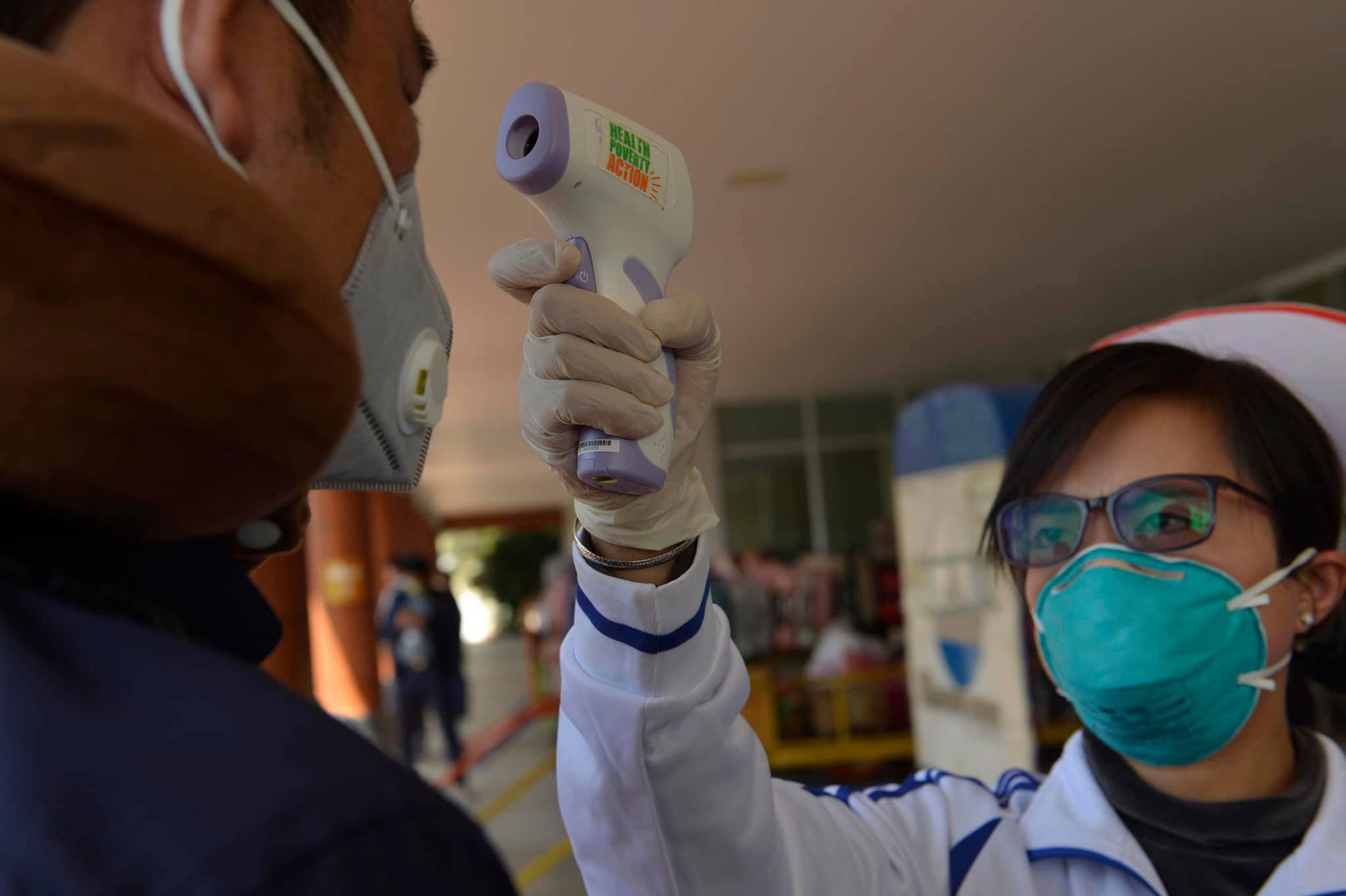 Authorities perform health screenings in Lashio airport