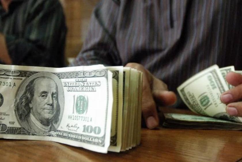 Exchange rate hits around Ks3,100 per US dollar in black market