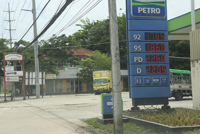 Fuel prices continue to drop and the price of 92 Ron reaches below Ks