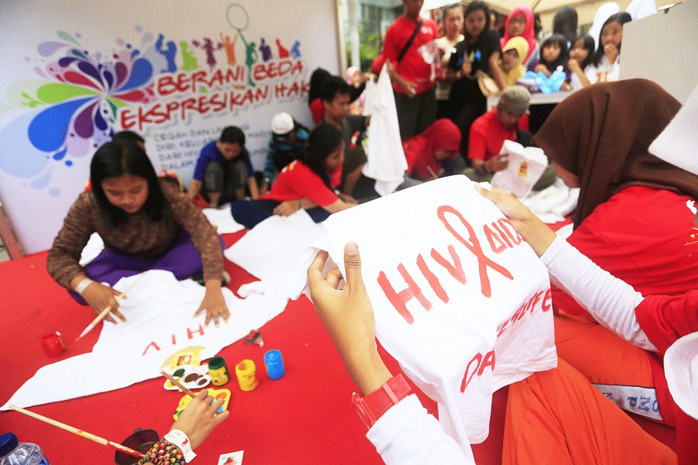 'We had no choice' Surakarta school expels students with HIV/AIDS