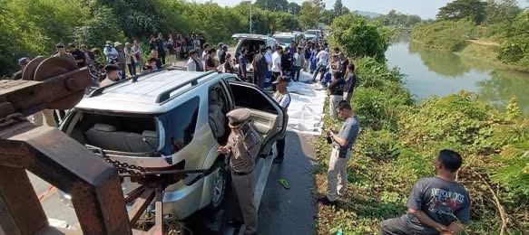 Tyre burst sends vehicle carrying Myanmar migrant workers into...