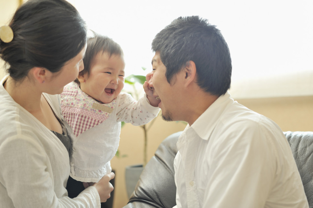 unicef-few-in-japan-use-world-best-paternity-leave-system