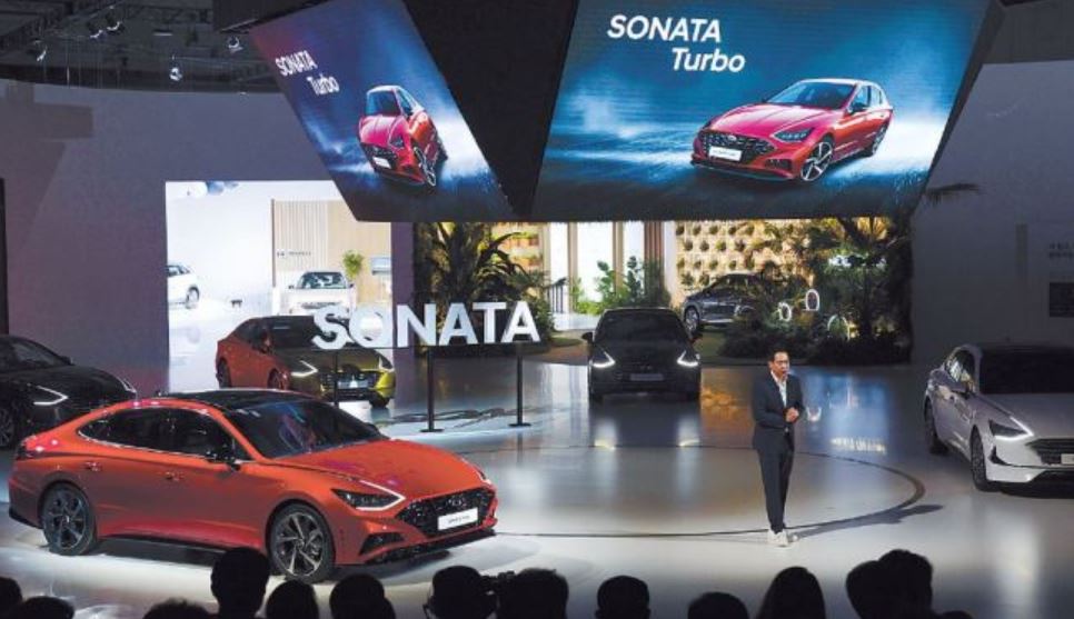 [Seoul Motor Show] Carmakers present future of connected, sustainable