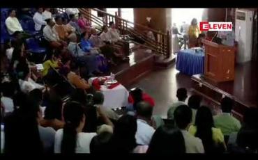 Embedded thumbnail for မန္တလေးတက္ကသိုလ်တွင် ပထမဆုံးအကြိမ် မြန်မာ့ရိုးရာဗိသုကာနှင့် အပြောက်အမွှန်းဒီဇိုင်းလက်ရာများလေ့လာခြင်းသင်တန်း ဖွင့်လှစ်သင်ကြား (ရုပ်သံ)