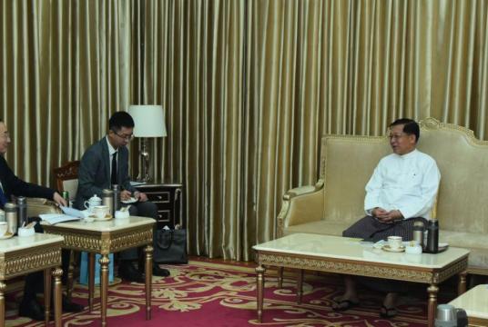 Photo - The SAC Chairman Senior General Min Aung Hlaing and the Deputy Minister for Foreign Affairs of China, Mr. Sun Weidong, met at the Tatmadaw Guest House in Nay Pyi Taw on January 5.