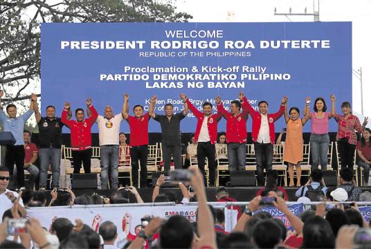 President Duterte, the ruling PDP-Laban party national chair, and Sen. Manny Pacquiao, the party’s campaign manager, introduce the administration’s candidates in the midterm polls in May during the kickoff rally at City of San Jose del Monte, Bulacan, (from left) Sen. Sonny Angara, Sen. JV Ejercito, Rep. Zajid Mangudadatu, former Bureau of Corrections Director General Ronald dela Rosa, former presidential aide Bong Go, Sen. Koko Pimentel, Francis Tolentino, Sen. Cynthia Villar, Rep. Pia Cayetano and Ilocos 