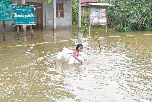 Flooding occurs in Tanithari Region (Photo-Phyo Zin)