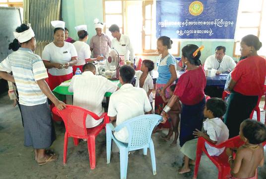 Health staff providing medical treatments in Rakhine State in 2017.