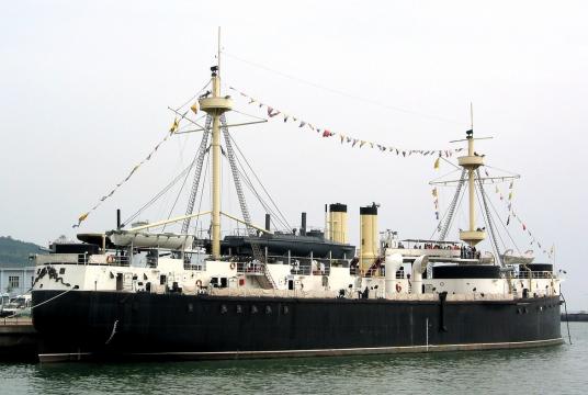 A replica of the Dingyuan battleship is berthed at a port in Weihai, Shandong province. ZHU ZHENG/XINHUA