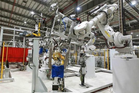 With Việt Nam’s demand for robots in the manufacturing industry on the rise, many businesses are investing in the field. — VNA/VNS Photo An Đăng