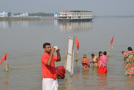 The River Ganges is a holy site for many devotees. Photos: Sandip Hor 