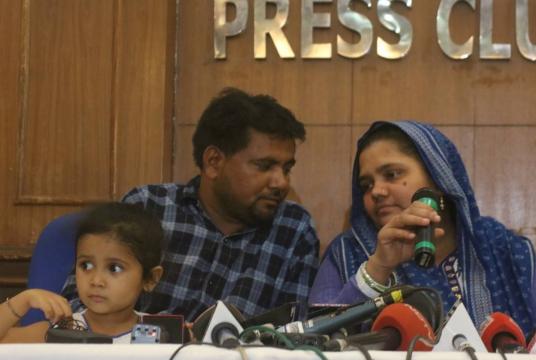 Gujarat gang-rape survivor Bilkis Yakub Rasool Bano with her husband and daughter, during a press conference in New Delhi, on April 24, 2019. (Photo: IANS)