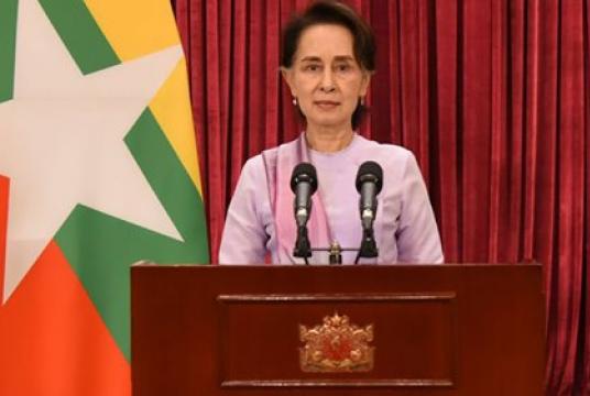State Counsellor Aung San Suu Kyi makes a speech (Photo-Myanmar State Counsellor Office) 