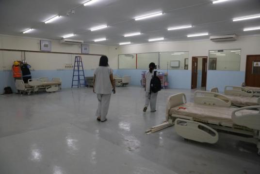 ICU ward of COVID-19 treatment center (Phaunggyi) (Photo-Myo Htet Paing)
