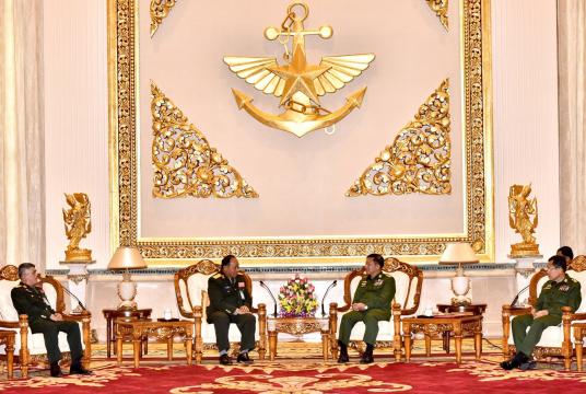 Senior General Min Aung Hlaing met with Deputy Chief of General Staff Department of Laos People’s Armed Forces