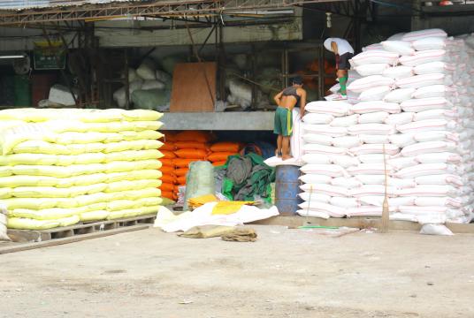 A rice shop in Bayintnaung wholesale center (Photo-Zeya Nyein)