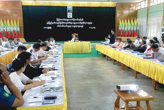 UEC meets with political parties, those from electoral sector in Mon State on July 8 