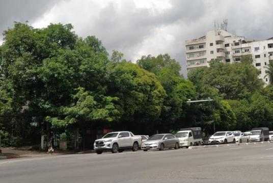 Caption: Traffic control outpost at the corner of Pyay Road and Inya Road in Kamaryut Township where explosion occurred.