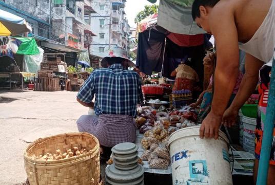 An open market in Yangon (Photo-Theingi Win Tun) 