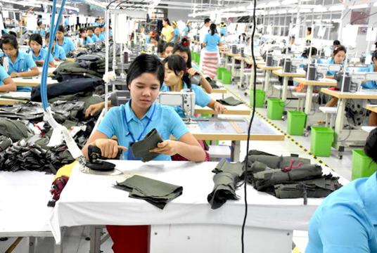 The workplace of a garment factory in Yangon (Photo-Zeyar Nyein)