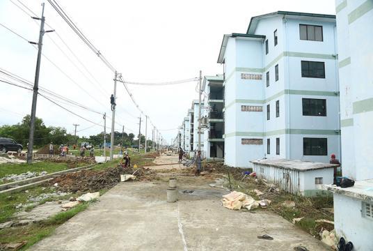 Preparations being made at Yoma Housing for a quarantine center (Photo-Thiha Aung)