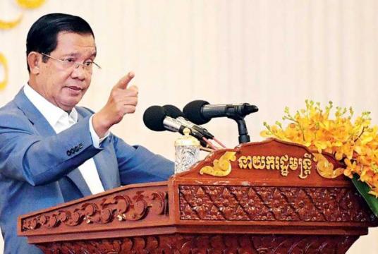 Prime Minister Hun Sen raised cyber-security and access to information in his address to nearly 5,000 participants at the correspondents’ dinner held on Friday in Phnom Penh./Phnom Penh Post