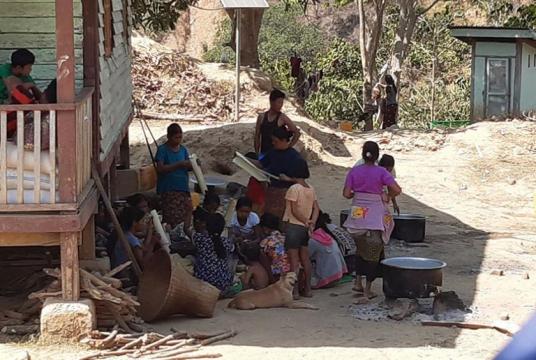 Internal Displaced Persons from Paletwa Township sheltering in Semi Township, Chin State