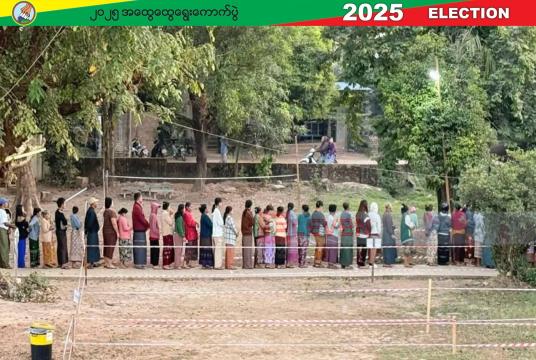 Voters casting their ballots in Ye Township, Mon State, on January 11.