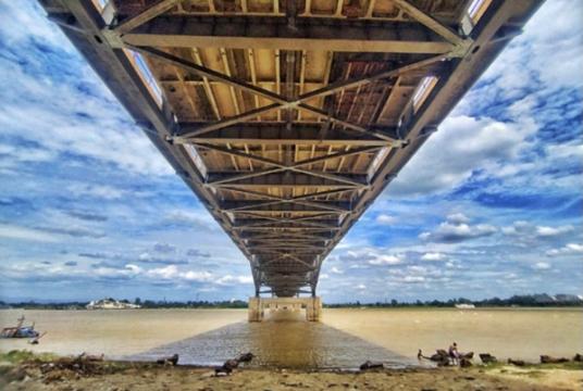 The Ayeyarwady River seen from the banks of Sagaing on June 30, 2024 (Photo by Thet Htun Aung).