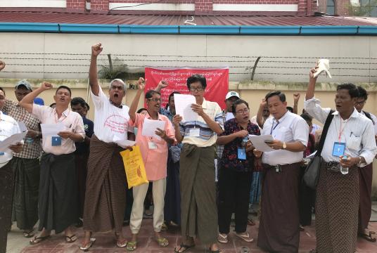 Land owners from Botahtaung Township protest on November 14
