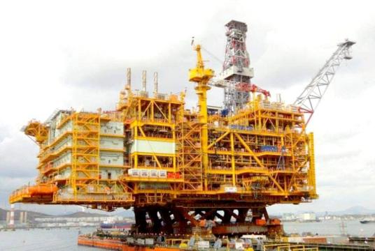 Photo shows an offshore natural gas project. 