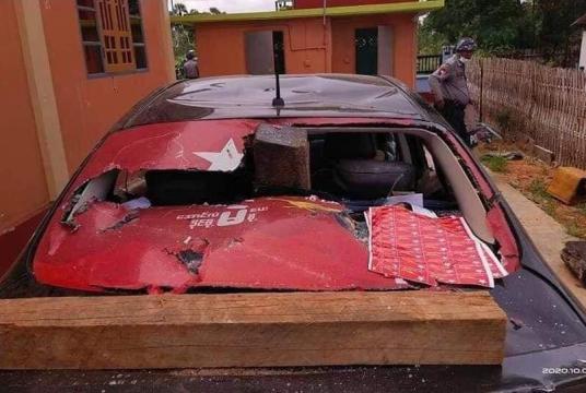 (Caption: NLD party member’s vehicle, a motorcycle and a house and properties destroyed in Kanni, Myaing Township..Ptoto: Aung Kyaw Htay)