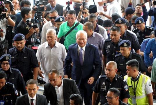 Najib arriving at the Kuala Lumpur High Court./The Star