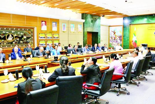 Caption - The Governor of the Central Bank of Myanmar received a delegation from the Ros-Congress Investments Fund of the Russian Federation on November 7 at 10:30 am at the Central Bank of Myanmar in Nay Pyi Taw.