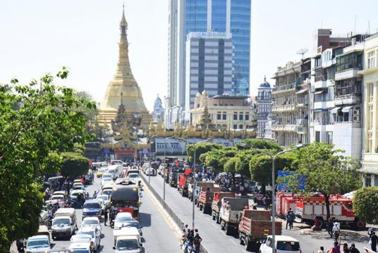 Protestors seen near Sule Pagoda on February 10 (Photo-PyaePhyoAung)