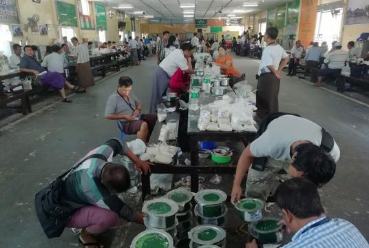 Rice dealers seen at Wadan Rice Wholesale Center in Yangon (Photo-Zeyar Nyein)