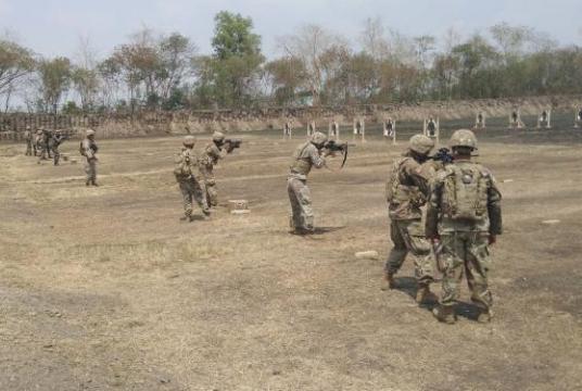 Filipino, US soldiers hone marksmanship skills during Salaknib 2019. /DVIDSHUB
