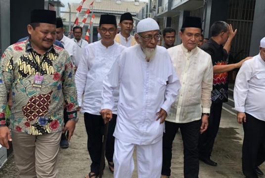 Abu Bakar Bashir (centre) has been in jail since his arrest in 2009.PHOTO: YUSRIL IHZA MAHENDRA