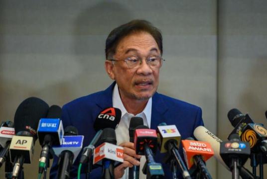 Mr Anwar Ibrahim could be appointed as Malaysia's ninth premier before the week is out.PHOTO: AFP
